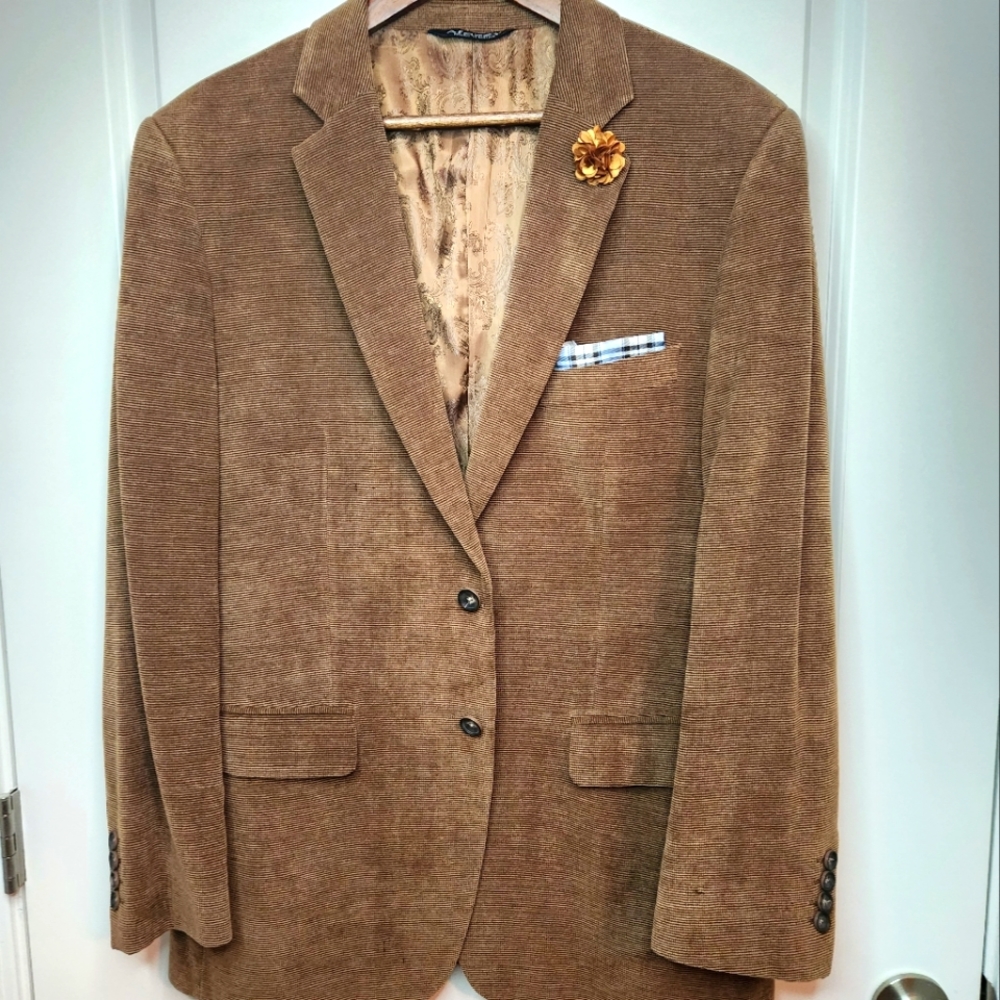 Afazzy Brown Sports Coat Sz 44R (pin and pocket square not included)